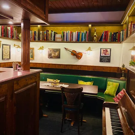 Zum Alten Schifferhaus Apartmanhotel Lauenburg