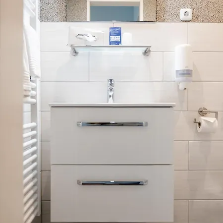 מלון דירות Zum Alten Schifferhaus 3*